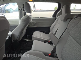 2021 Toyota Sienna LE 8-Passenger 120.5" WB - miniatura 13