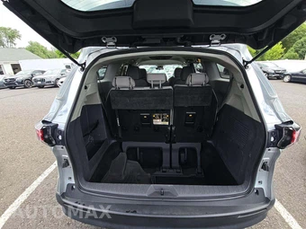 2021 Toyota Sienna LE 8-Passenger 120.5" WB - miniatura 15