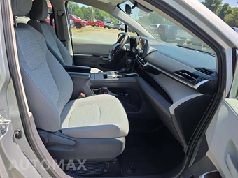 2021 Toyota Sienna LE 8-Passenger 120.5" WB - miniatura 16