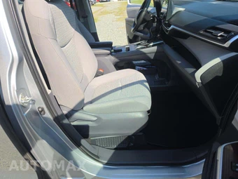 2021 Toyota Sienna LE 8-Passenger 120.5" WB - miniatura 16