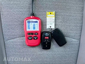 2021 Toyota Sienna LE 8-Passenger 120.5" WB - miniatura 18