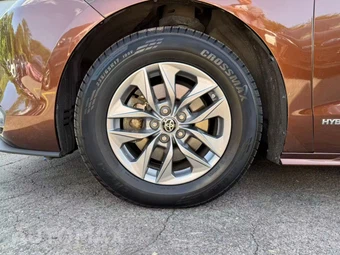 2021 Toyota Sienna LE 8-Passenger 120.5" WB - miniatura 38