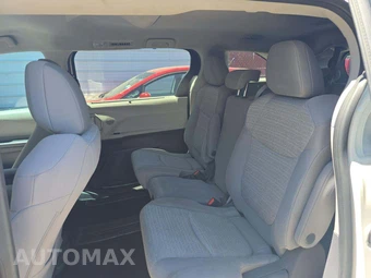 2021 Toyota Sienna LE 8-Passenger 120.5" WB - miniatura 10