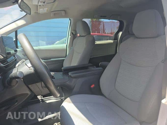 2021 Toyota Sienna LE 8-Passenger 120.5" WB - miniatura 3