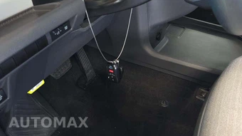 2021 Toyota Sienna LE 8-Passenger 120.5" WB - miniatura 17