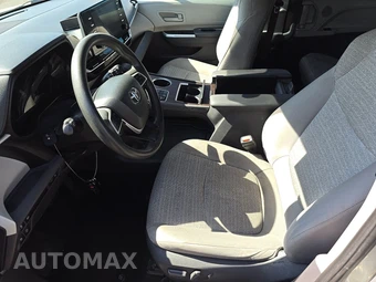 2021 Toyota Sienna LE 8-Passenger 120.5" WB - miniatura 7