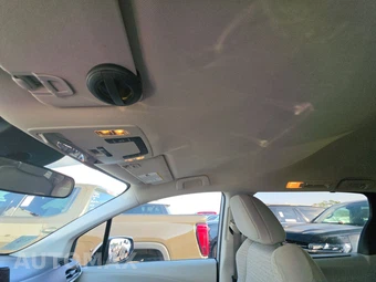 2021 Toyota Sienna LE 8-Passenger 120.5" WB - miniatura 21