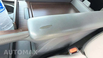 2021 Toyota Sienna LE 8-Passenger 120.5" WB - miniatura 32