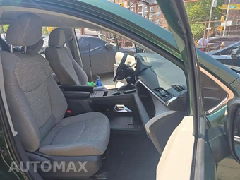 2021 Toyota Sienna LE 8-Passenger 120.5" WB - miniatura 19