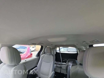 2021 Toyota Sienna LE 8-Passenger 120.5" WB - miniatura 11