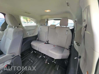 2021 Toyota Sienna LE 8-Passenger 120.5" WB - miniatura 14
