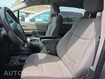 2021 Toyota Sienna LE 8-Passenger 120.5" WB - miniatura 6