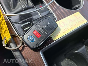 2021 Toyota Sienna LE 8-Passenger 120.5" WB - miniatura 8