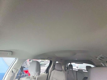 2021 Toyota Sienna LE 8-Passenger 120.5" WB - miniatura 11