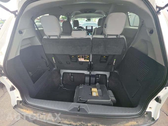 2021 Toyota Sienna LE 8-Passenger 120.5" WB - miniatura 15