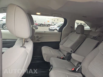 2021 Toyota Sienna LE 8-Passenger 120.5" WB - miniatura 13