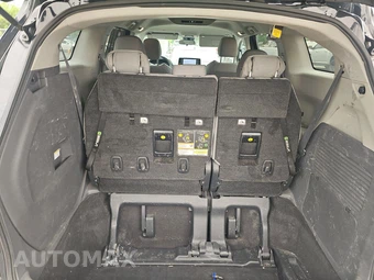 2021 Toyota Sienna LE 8-Passenger 120.5" WB - miniatura 16