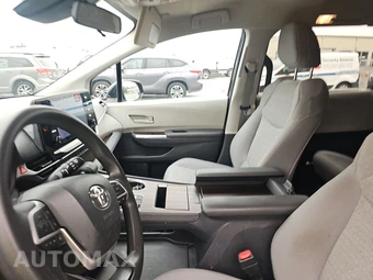 2021 Toyota Sienna LE 8-Passenger 120.5" WB - miniatura 7