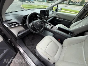 2021 Toyota Sienna LE 8-Passenger 120.5" WB - miniatura 17