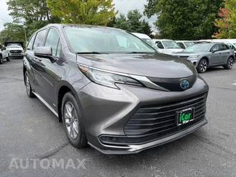 2021 Toyota Sienna LE 8-Passenger 120.5" WB - miniatura 4