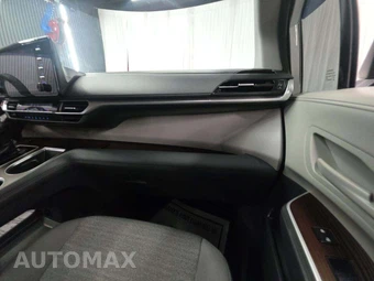2021 Toyota Sienna LE 8-Passenger 120.5" WB - miniatura 17