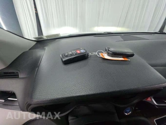 2021 Toyota Sienna LE 8-Passenger 120.5" WB - miniatura 5