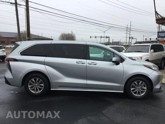 2021 Toyota Sienna LE 8-Passenger 120.5" WB - miniatura 7