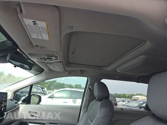 2021 Toyota Sienna Limited 7-Passenger 120.5" WB - miniatura 18