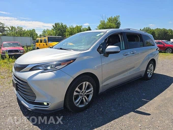 2021 Toyota Sienna Platinum 7-Passenger 120.5" WB