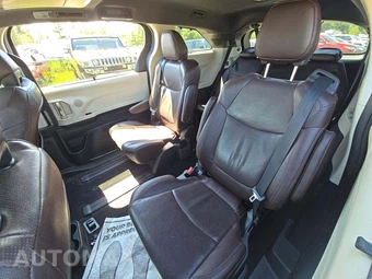 2021 Toyota Sienna Platinum 7-Passenger 120.5" WB - miniatura 13