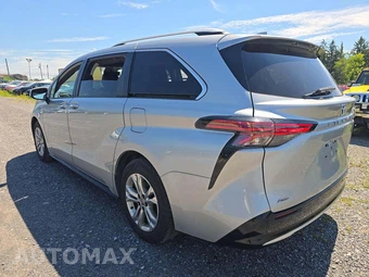 2021 Toyota Sienna Platinum 7-Passenger 120.5" WB - miniatura 2
