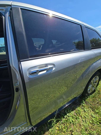 2021 Toyota Sienna Platinum 7-Passenger 120.5" WB - miniatura 29