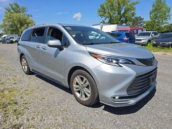 2021 Toyota Sienna Platinum 7-Passenger 120.5" WB - miniatura 4