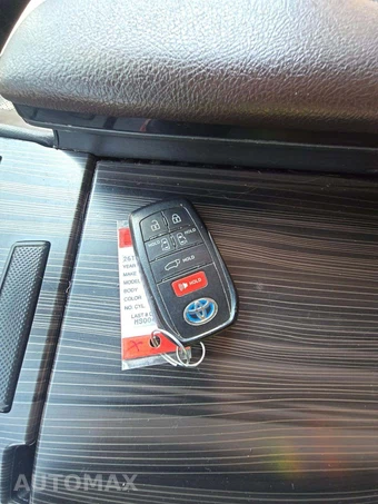 2021 Toyota Sienna Platinum 7-Passenger 120.5" WB - miniatura 8