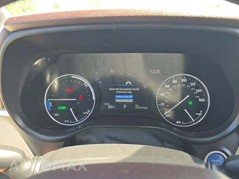 2021 Toyota Sienna Platinum 7-Passenger 120.5" WB - miniatura 9