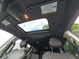 2021 Toyota Sienna Platinum 7-Passenger 120.5" WB - miniatura 11