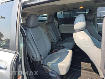 2021 Toyota Sienna XLE 7-Passenger 120.5" WB - miniatura 17