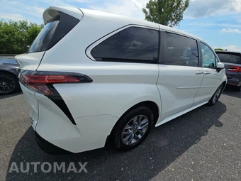 2021 Toyota Sienna XLE 7-Passenger 120.5" WB - miniatura 4