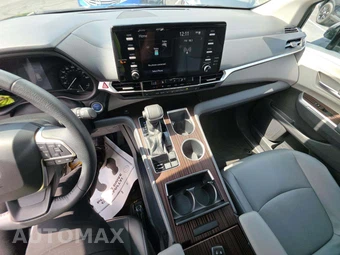 2021 Toyota Sienna XLE 7-Passenger 120.5" WB - miniatura 7