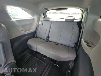 2021 Toyota Sienna XLE 7-Passenger 120.5" WB - miniatura 14