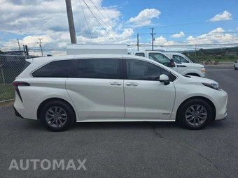 2021 Toyota Sienna XLE 7-Passenger 120.5" WB - miniatura 4