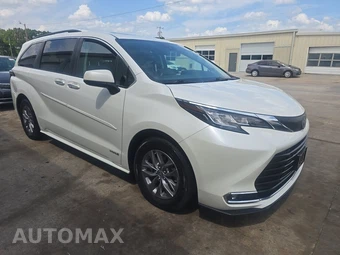 2021 Toyota Sienna XLE 8-Passenger 120.5" WB - miniatura 3