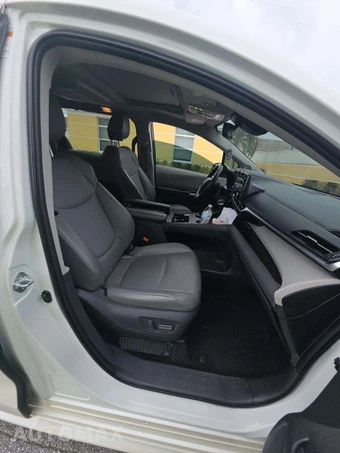 2021 Toyota Sienna XLE 8-Passenger 120.5" WB - miniatura 19