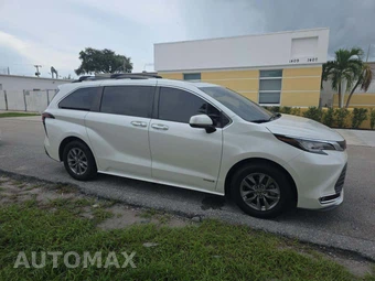 2021 Toyota Sienna XLE 8-Passenger 120.5" WB - miniatura 4