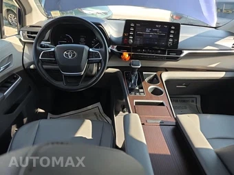 2021 Toyota Sienna XLE 8-Passenger 120.5" WB - miniatura 14