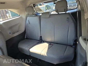 2021 Toyota Sienna XLE 8-Passenger 120.5" WB - miniatura 17
