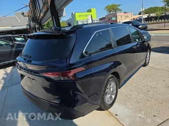 2021 Toyota Sienna XLE 8-Passenger 120.5" WB - miniatura 4
