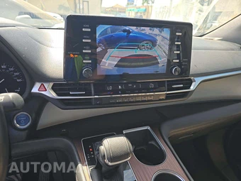 2021 Toyota Sienna XLE 8-Passenger 120.5" WB - miniatura 10