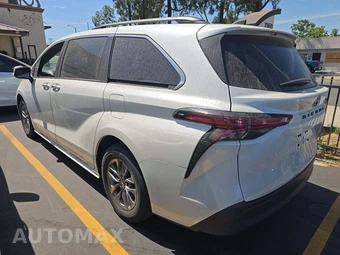 2021 Toyota Sienna XLE 8-Passenger 120.5" WB - miniatura 2