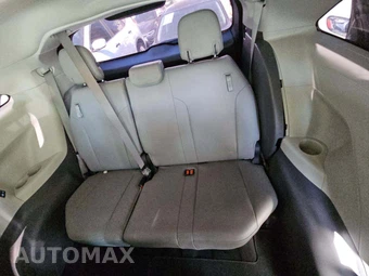 2021 Toyota Sienna XLE 8-Passenger 120.5" WB - miniatura 11